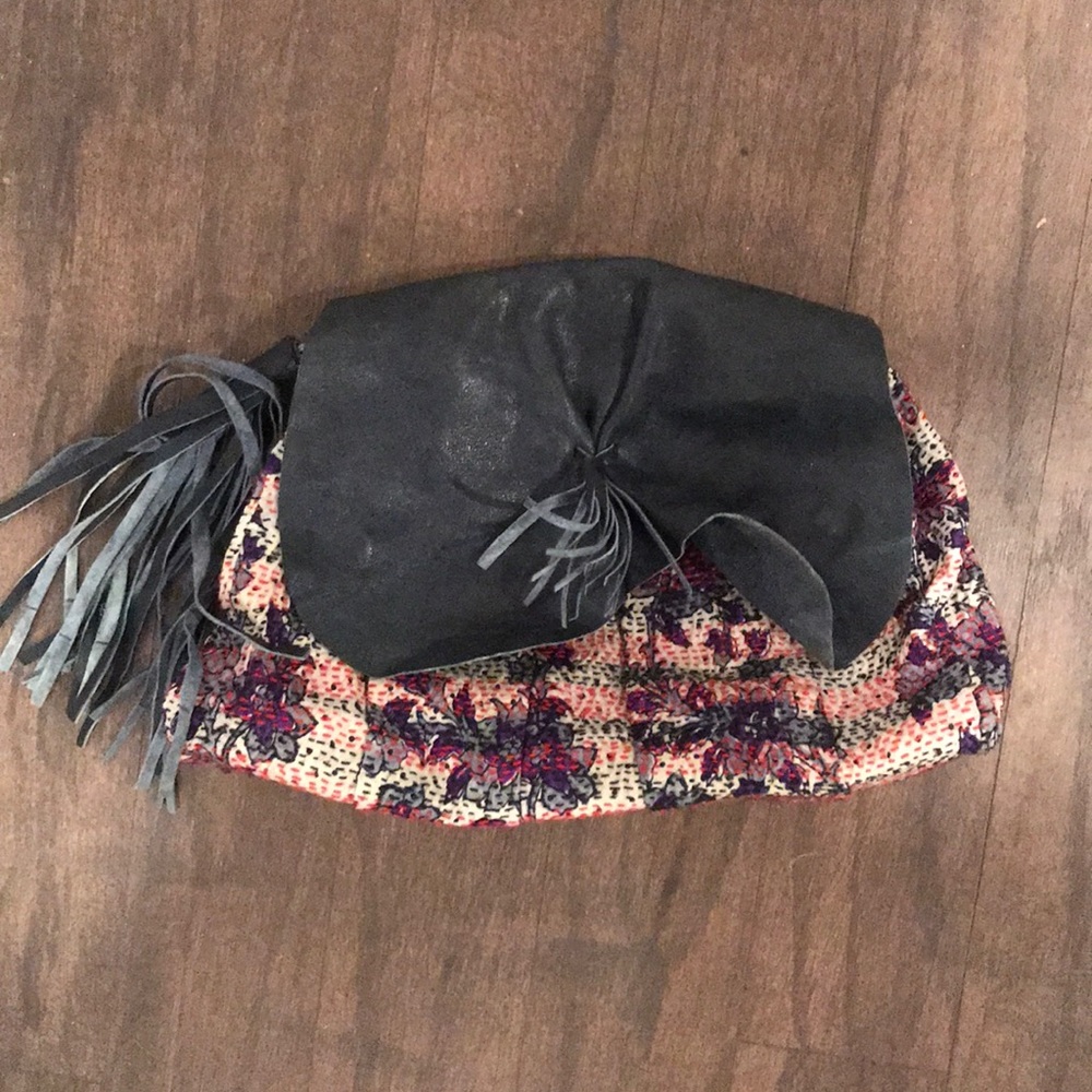 Clutch - only worn once